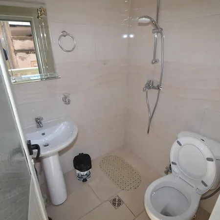 Jonian Guest house Sarande