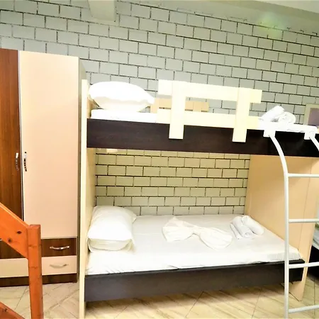 Jonian Guest house