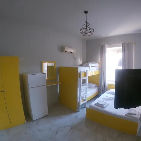 Jonian Guest house