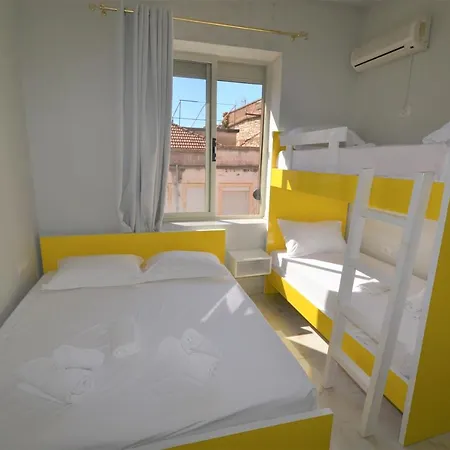 Jonian 3* Sarandë