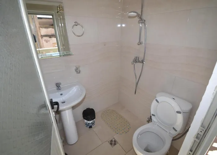 Jonian Guest house Sarande